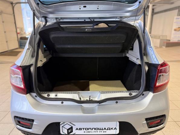 Renault Sandero II с пробегом 2018 года, цена 849 000 рублей, 84784 км, хэтчбек, Автокод Объявления