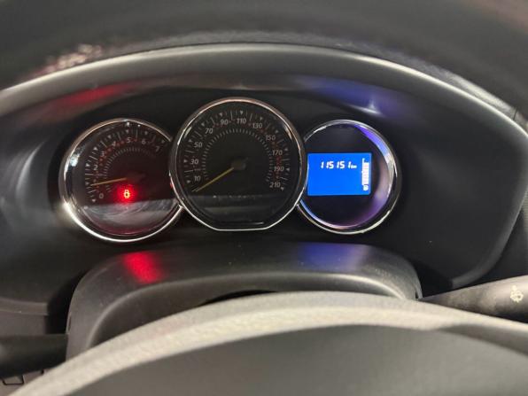 Renault Sandero II с пробегом 2014 года, цена 897 000 рублей, 115000 км, хэтчбек, Автокод Объявления