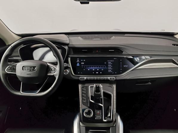 Geely Atlas Pro с пробегом 2023 года, цена 2 099 000 рублей, 40196 км, внедорожник, Автокод Объявления