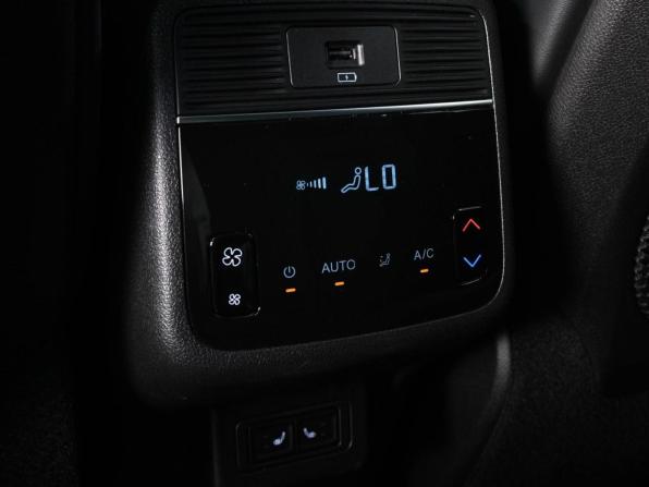 Exeed VX I с пробегом 2023 года, цена 3 350 000 рублей, 36627 км, внедорожник, Автокод Объявления