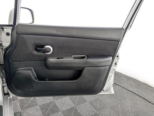 Nissan Tiida I Рестайлинг с пробегом 2012 года, цена 880 000 рублей, 158594 км, седан, Автокод Объявления