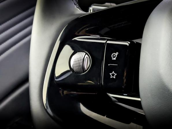Omoda C7 с пробегом 2025 года, цена 2 599 000 рублей, 5473 км, внедорожник, Автокод Объявления
