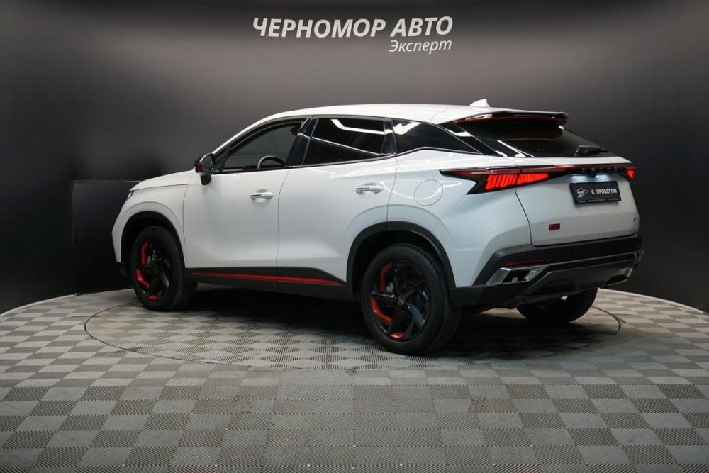 Omoda C5 I Крым  - изображение 3