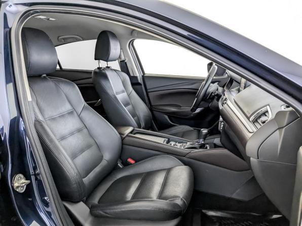 Mazda 6 III (GJ) Рестайлинг с пробегом 2018 года, цена 1 970 000 рублей, 114674 км, седан, Автокод Объявления