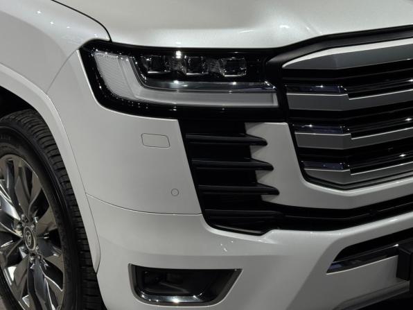 Toyota Land Cruiser 300 Series с пробегом 2021 года, цена 9 790 000 рублей, 48578 км, внедорожник, Автокод Объявления