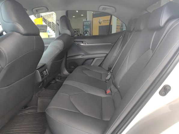 Toyota Camry VIII (XV70) Рестайлинг с пробегом 2021 года, цена 2 850 000 рублей, 135077 км, седан, Автокод Объявления