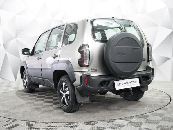 Lada (ВАЗ) Niva Travel I с пробегом 2022 года, цена 895 000 рублей, 47356 км, внедорожник, Автокод Объявления