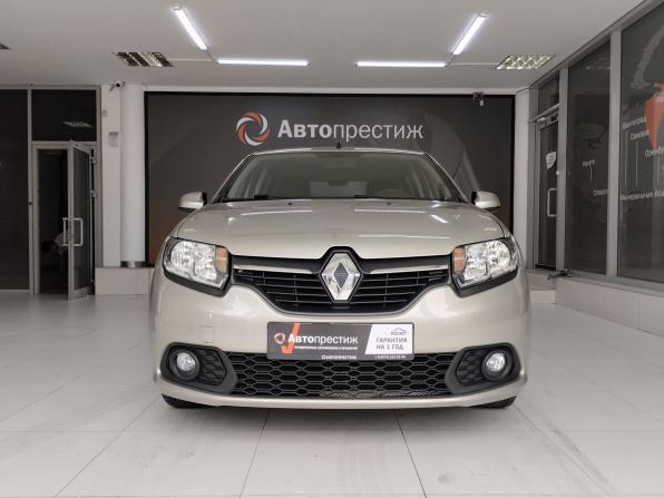 Renault Sandero II с пробегом 2018 года, цена 990 000 рублей, 58345 км, хэтчбек, Автокод Объявления
