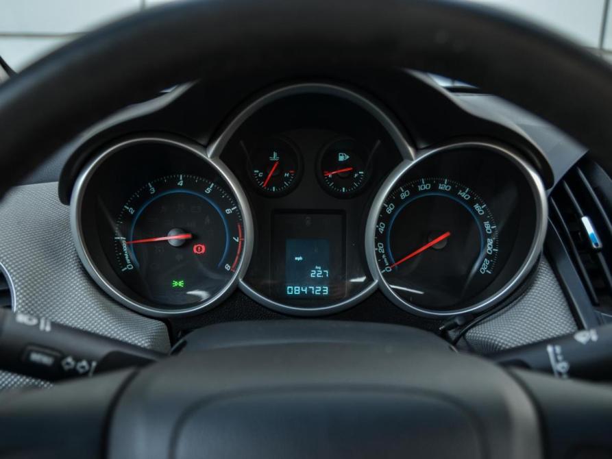 Chevrolet Cruze I Рестайлинг Курган  - изображение 12