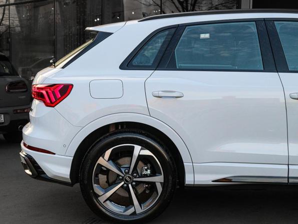Audi Q3 II (F3) с пробегом 2026 года, цена 4 290 000 рублей, 2546 км, внедорожник, Автокод Объявления