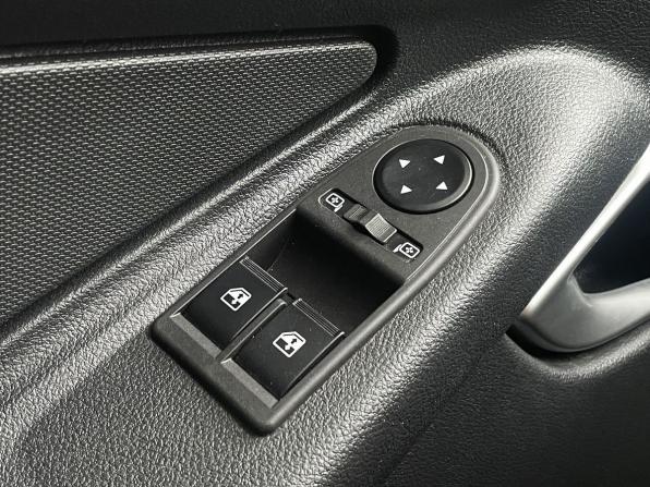 Lada (ВАЗ) Granta I Рестайлинг с пробегом 2024 года, цена 858 000 рублей, 32075 км, лифтбек, Автокод Объявления