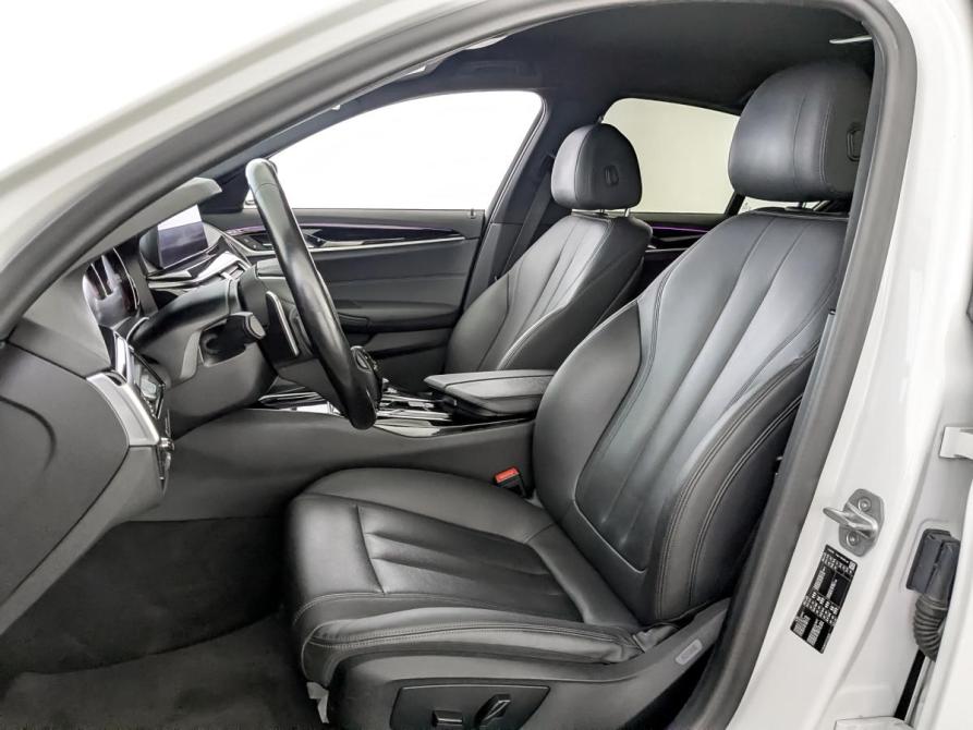 BMW 5 серии VII (G30/G31/G38) Москва  - изображение 20