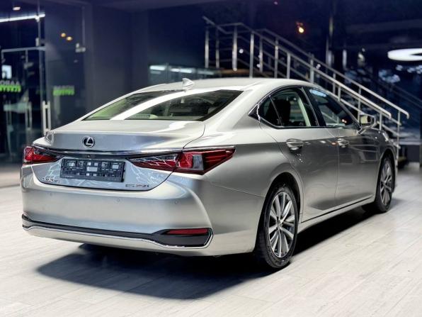 Lexus ES VII с пробегом 2020 года, цена 3 100 000 рублей, 82823 км, седан, Автокод Объявления