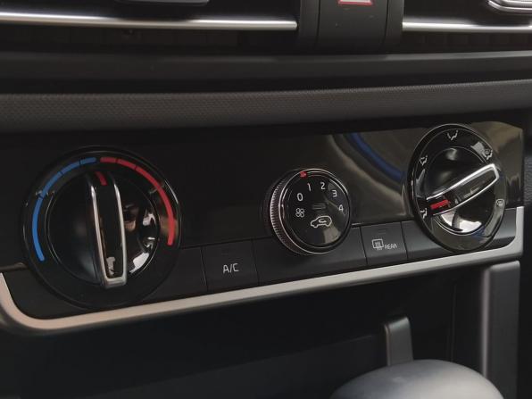 Kia Seltos I с пробегом 2022 года, цена 2 519 000 рублей, 22209 км, внедорожник, Автокод Объявления