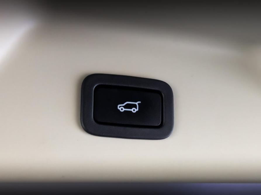 Land Rover Range Rover IV Рестайлинг Москва  - изображение 26
