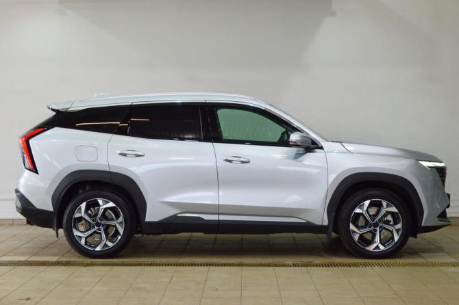 Geely Atlas II с пробегом 2024 года, цена 3 050 000 рублей, 11000 км, внедорожник, Автокод Объявления