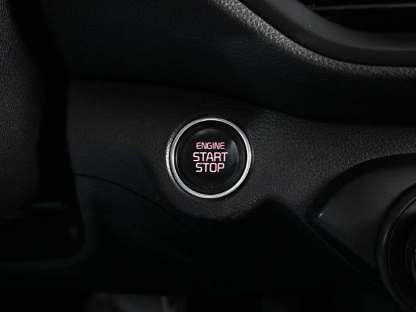 Kia K3 II Рестайлинг с пробегом 2021 года, цена 2 115 000 рублей, 133248 км, седан, Автокод Объявления