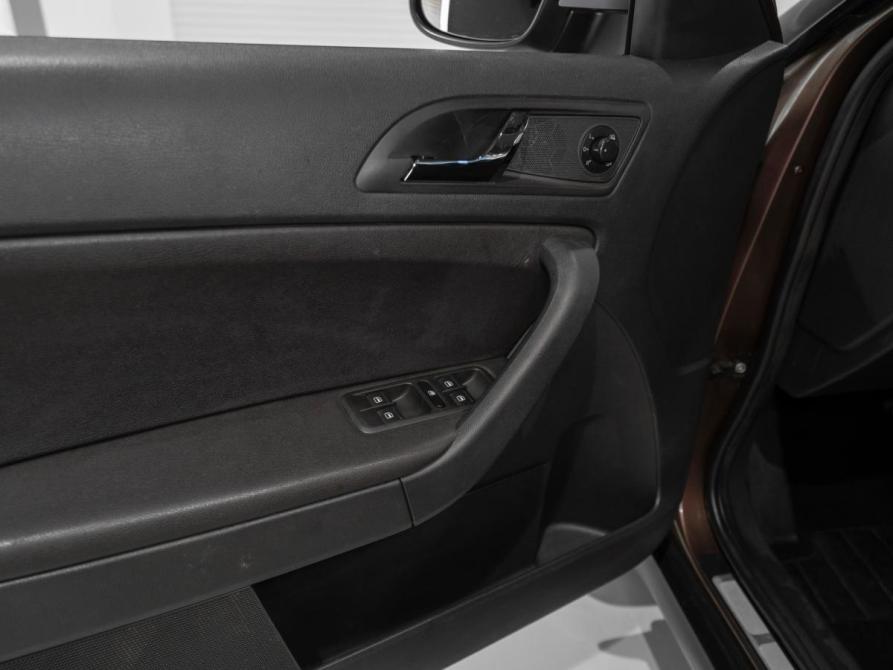 Skoda Yeti I Рестайлинг Москва  - изображение 19