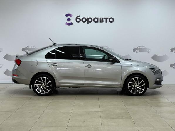 Skoda Rapid II с пробегом 2022 года, цена 1 690 000 рублей, 111220 км, лифтбек, Автокод Объявления
