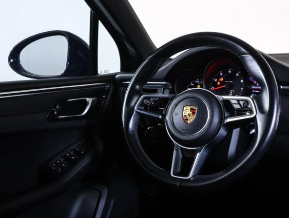 Porsche Macan I Рестайлинг с пробегом 2020 года, цена 4 158 000 рублей, 122400 км, внедорожник, Автокод Объявления