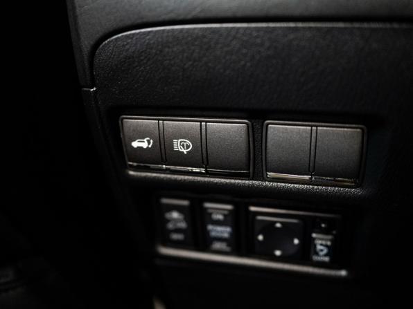 Nissan Patrol VI (Y62) с пробегом 2012 года, цена 2 300 000 рублей, 173243 км, внедорожник, Автокод Объявления