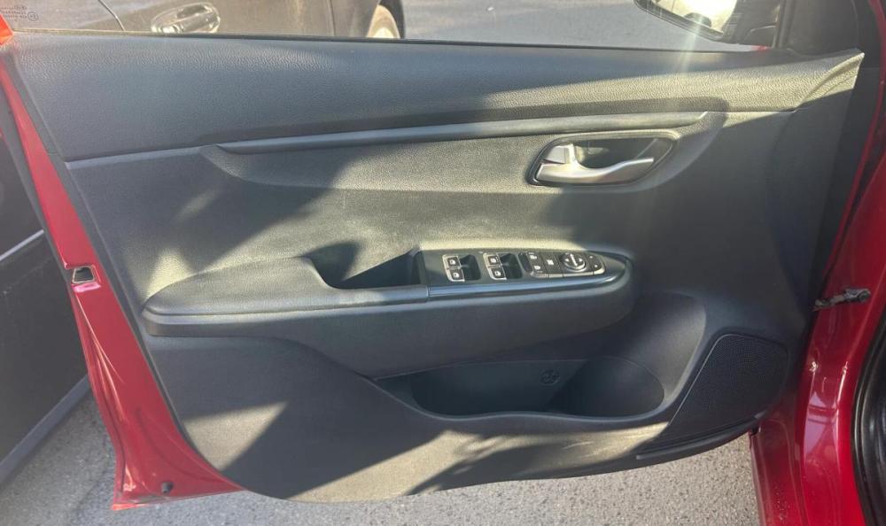 Kia Rio IV Рестайлинг Санкт-Петербург  - изображение 11