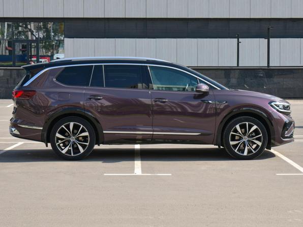 Volkswagen Talagon I с пробегом 2021 года, цена 4 328 000 рублей, 26000 км, внедорожник, Автокод Объявления