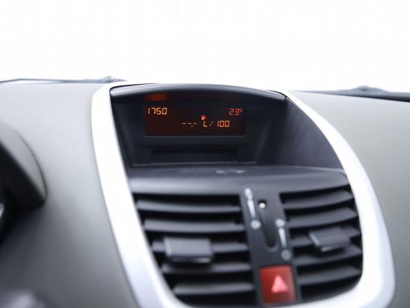 Peugeot 207 I с пробегом 2007 года, цена 320 000 рублей, 178900 км, хэтчбек, Автокод Объявления