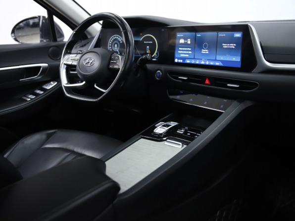 Hyundai Sonata VIII (DN8) с пробегом 2020 года, цена 2 090 000 рублей, 65671 км, седан, Автокод Объявления