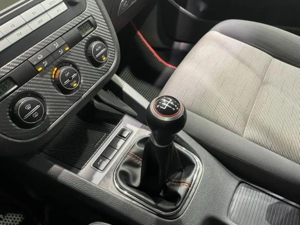 Volkswagen Golf V с пробегом 2008 года, цена 480 000 рублей, 235696 км, хэтчбек, Автокод Объявления
