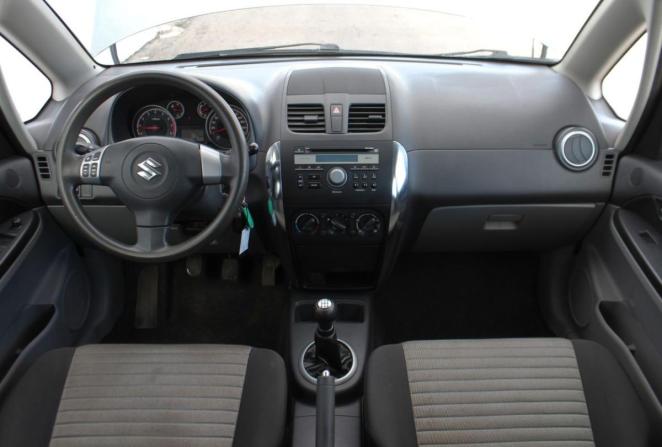 Suzuki SX4 I (Classic) Рестайлинг с пробегом 2011 года, цена 760 000 рублей, 168622 км, хэтчбек, Автокод Объявления
