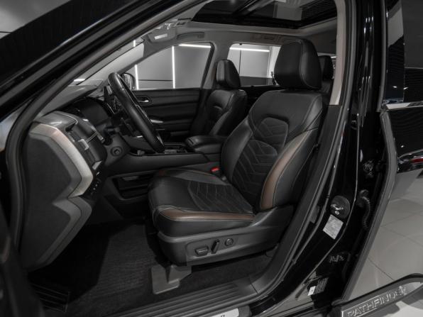 Nissan Pathfinder V с пробегом 2021 года, цена 4 595 000 рублей, 133342 км, внедорожник, Автокод Объявления