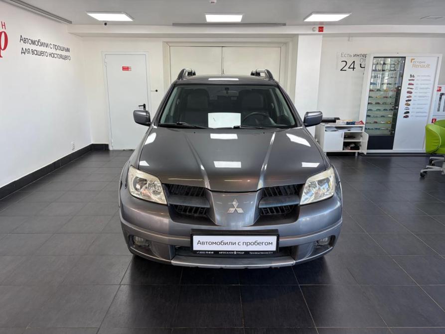 Mitsubishi Outlander I Киров  - изображение 2