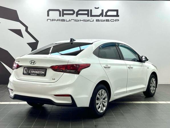 Hyundai Solaris II с пробегом 2017 года, цена 1 369 900 рублей, 176124 км, седан, Автокод Объявления