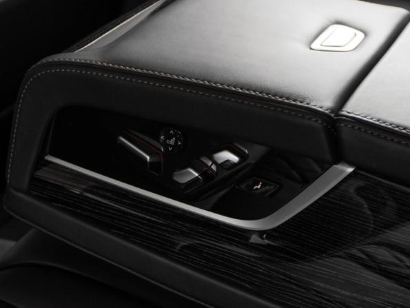 BMW 7 серии VI (G11/G12) Рестайлинг с пробегом 2019 года, цена 7 269 000 рублей, 103226 км, седан, Автокод Объявления