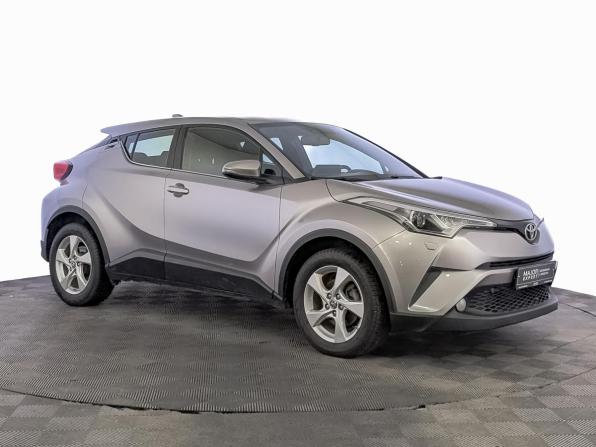 Toyota C-HR I с пробегом 2018 года, цена 1 970 000 рублей, 156834 км, внедорожник, Автокод Объявления