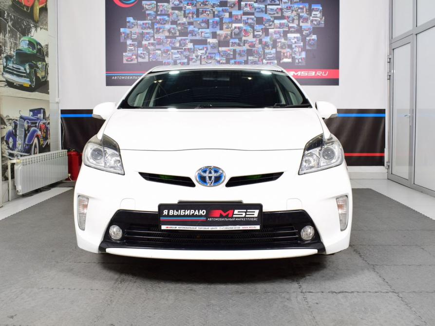 Toyota Prius III Рестайлинг (XW30) Кемерово  - изображение 2