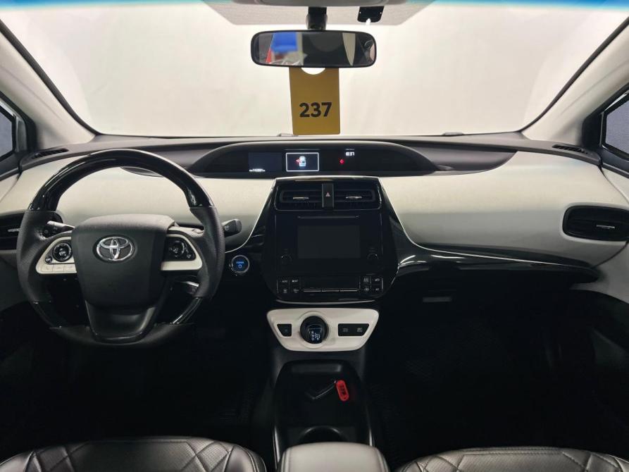 Toyota Prius IV (XW50) Санкт-Петербург  - изображение 15