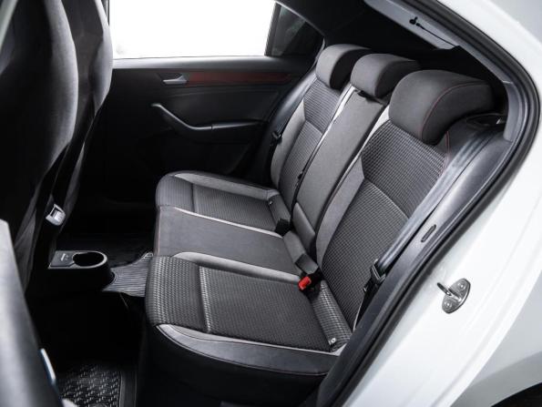 Volkswagen Polo VI с пробегом 2021 года, цена 1 790 000 рублей, 120311 км, лифтбек, Автокод Объявления