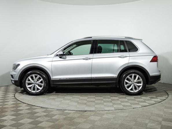 Volkswagen Tiguan II с пробегом 2017 года, цена 2 799 000 рублей, 38944 км, внедорожник, Автокод Объявления
