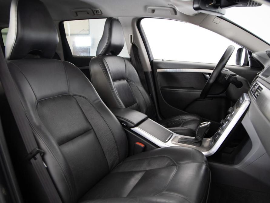 Volvo XC70 II Рестайлинг Санкт-Петербург  - изображение 12