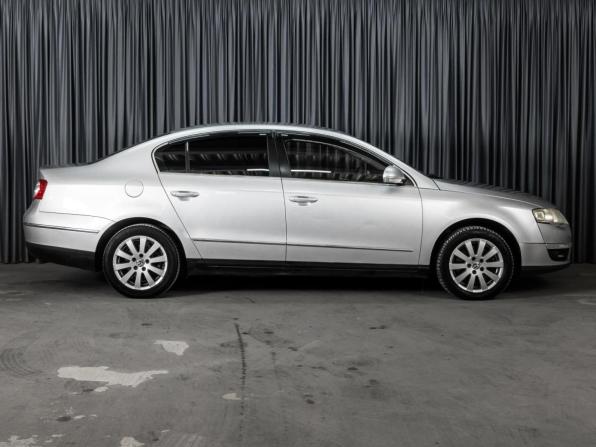 Volkswagen Passat B6 с пробегом 2010 года, цена 695 000 рублей, 280482 км, седан, Автокод Объявления