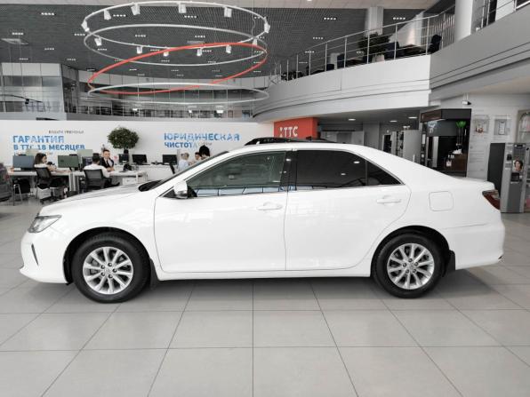 Toyota Camry VII (XV50) Рестайлинг с пробегом 2015 года, цена 1 630 000 рублей, 221883 км, седан, Автокод Объявления