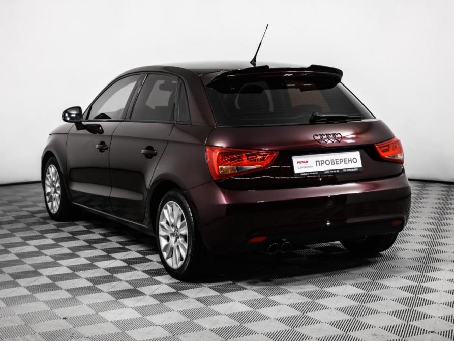 Audi A1 I (8X) Москва  - изображение 8