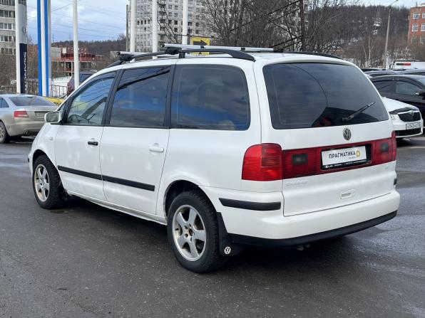 Volkswagen Sharan I Рестайлинг с пробегом 2003 года, цена 189 000 рублей, 244999 км, минивэн, Автокод Объявления