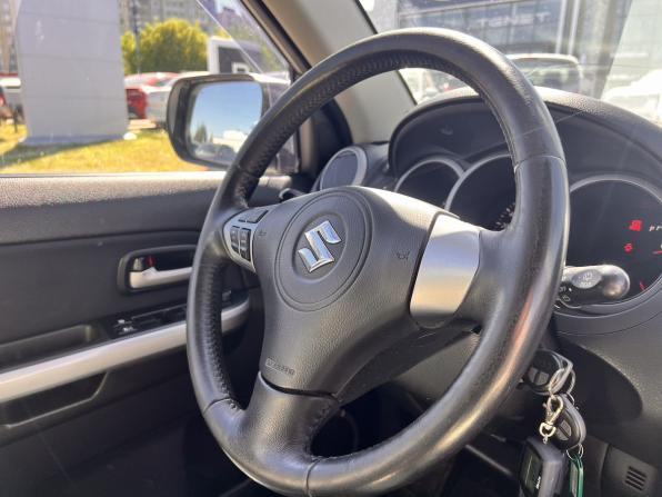 Suzuki Grand Vitara II Рестайлинг 2 с пробегом 2013 года, цена 1 090 000 рублей, 237150 км, внедорожник, Автокод Объявления