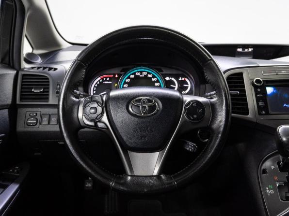Toyota Venza I Рестайлинг с пробегом 2013 года, цена 2 299 000 рублей, 203657 км, внедорожник, Автокод Объявления