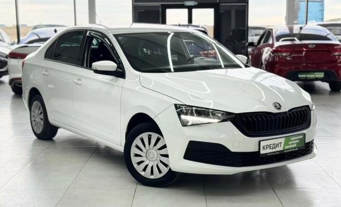 Skoda Rapid II с пробегом 2021 года, цена 1 549 000 рублей, 82000 км, лифтбек, Автокод Объявления