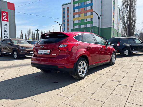 Ford Focus III Рестайлинг с пробегом 2014 года, цена 1 275 000 рублей, 61927 км, хэтчбек, Автокод Объявления