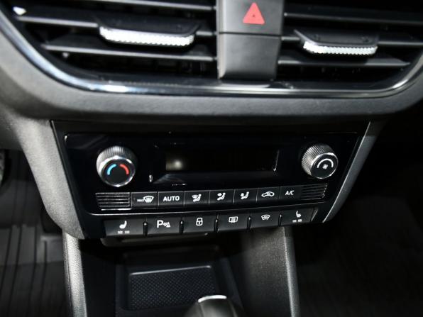 Volkswagen Polo VI с пробегом 2021 года, цена 1 627 000 рублей, 75747 км, лифтбек, Автокод Объявления